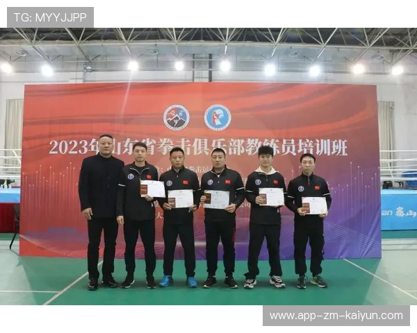 国际拳击裁判在执法中与医务团队建立赛前风险沟通机制,拳击比赛中裁判使用的三种专业术语 国际拳击裁判在执法中与医务团队建立赛前风险沟通机制,拳击比赛中裁判使用的三种专业术语